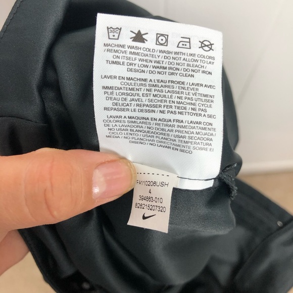 NIKE GOLF DRI FIT SKIRT BLACK SIZE 4 - Picture 11 of 12